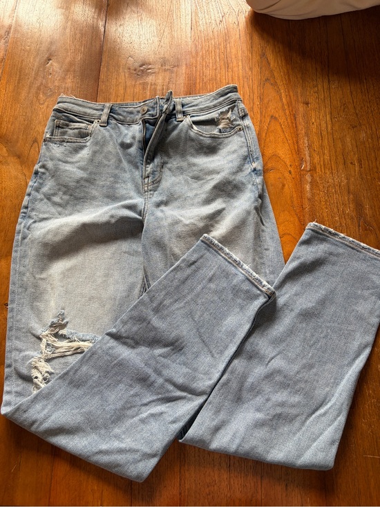 American Eagle Outfitters Denim - American Eagle Outfitters Light Blue Denim Jeans